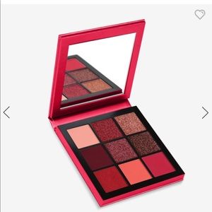 Huda beauty ruby obsessions palette